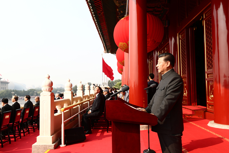 10月1日上午，慶祝中華人民共和國成立70周年大會在北京天安門廣場隆重舉行。中共中央總書記、國家主席、中央軍委主席習(xí)近平發(fā)表重要講話。